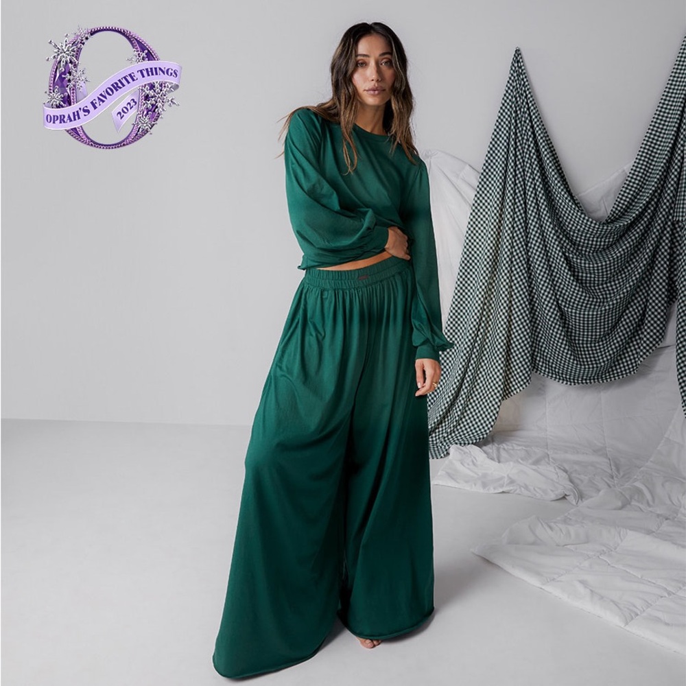 Sold out Lunya Organic Pima Crew Neck Long Sleeve Hum Forest XS